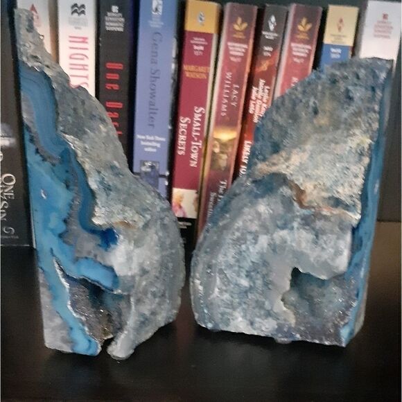 Premium Agate Medium Bookends-Blue  - Picture 4 of 4